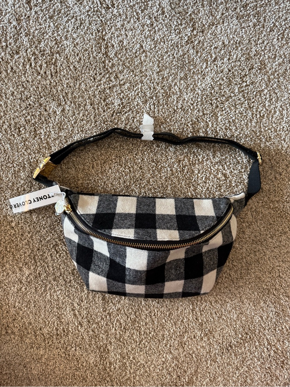 Stony Clover Lane Jumbo Fanny Pack, Noir Buffalo Plaid, NWT